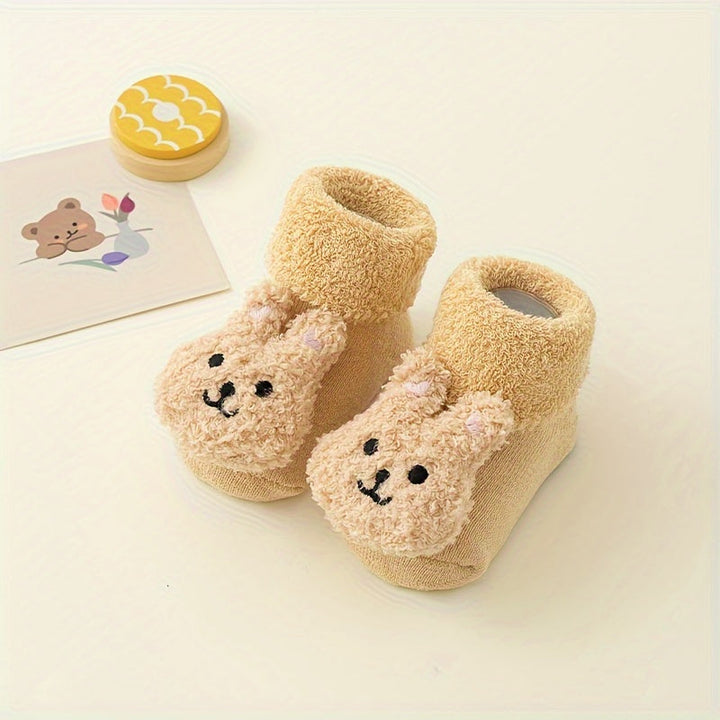 Winterliche Antirutsch Babysocken – Mila | Mit süßem Bärenmotiv und warmem Futter