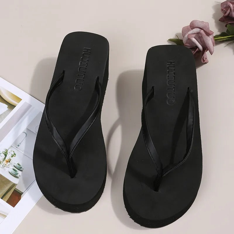 Damen Plateau-Pantoletten mit Clip-Zehen-Design – Riviera
