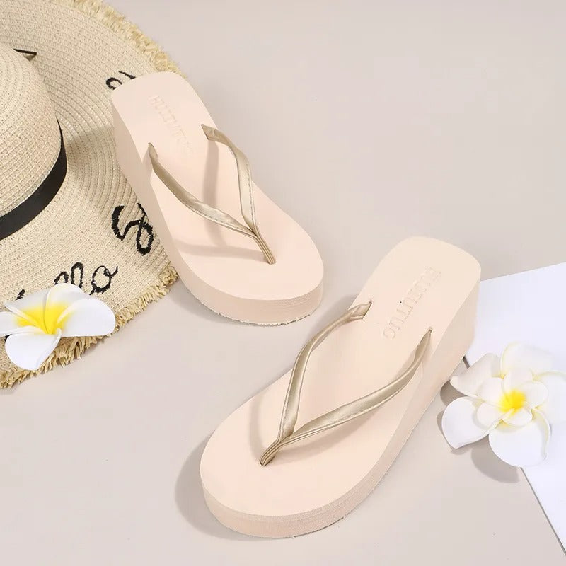 Damen Plateau-Pantoletten mit Clip-Zehen-Design – Riviera