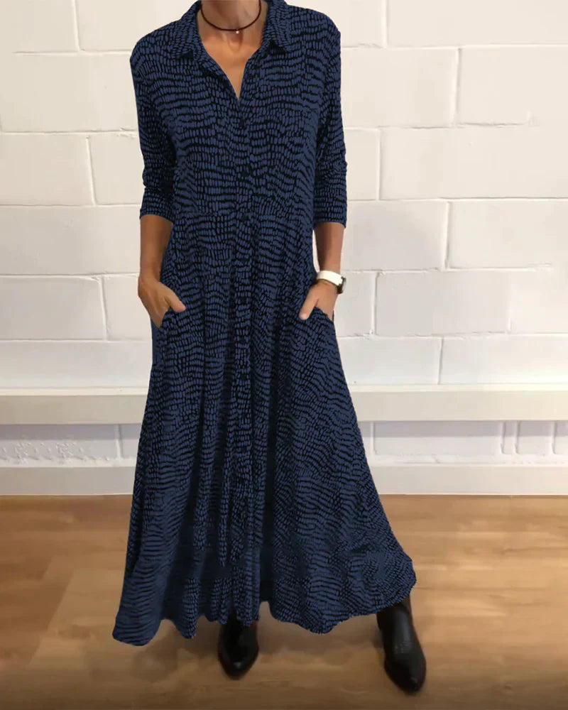 Langes Lockeres Herbstkleid – Maris in Herbstlaubfarben