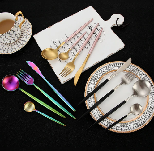 Besteckset | 24-teilig | Edelstahl | Stilvoll | Komplett | Luxus | Messer | Gabel | Löffel-Luzern Mode