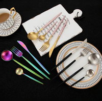 Besteckset | 24-teilig | Edelstahl | Stilvoll | Komplett | Luxus | Messer | Gabel | Löffel-Luzern Mode