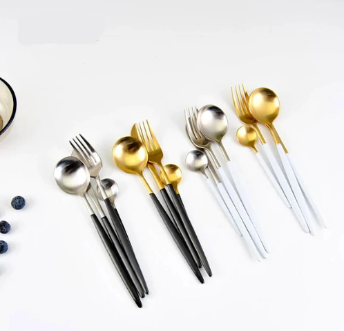 Besteckset | 24-teilig | Edelstahl | Stilvoll | Komplett | Luxus | Messer | Gabel | Löffel-Luzern Mode
