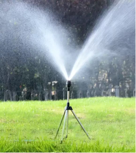 Gartensprinkler | 360° | Vielseitig | Langlebig | Wetterfest | Effizient-Luzern Mode