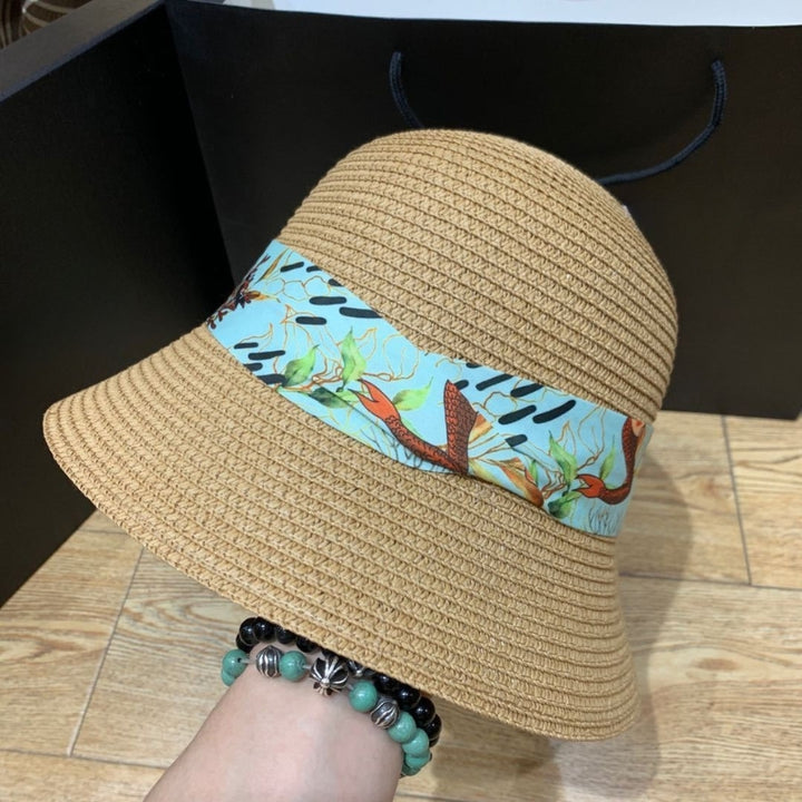 Sommerlicher Sonnenhut mit Schleife und breiter Krempe – ShadeRibbon