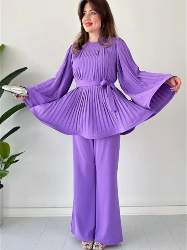 Damen Falten Kleidungsset – Selene