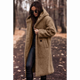 Langer Damen Teddy Mantel mit Kapuze – Maren