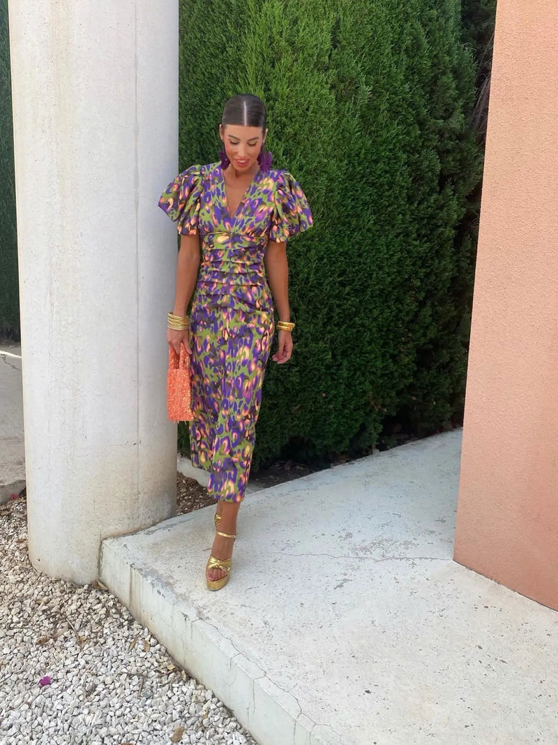 Farbenfrohes Damenkleid mit Plisseeärmeln & Komfortschnitt – Noelia