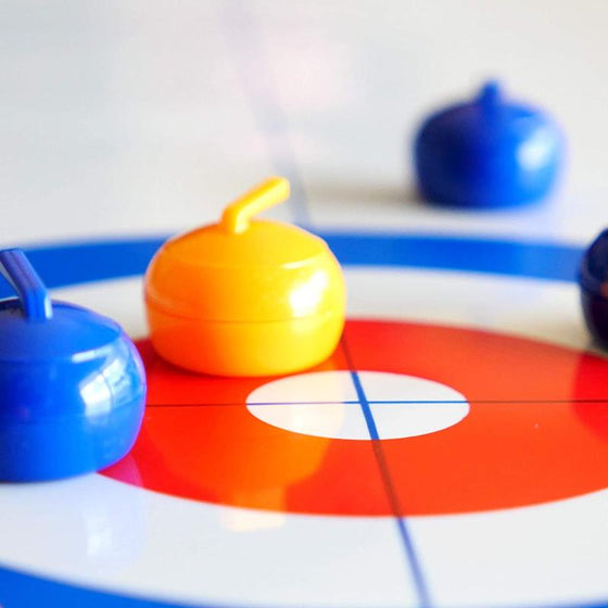 Mini-Tischcurling Spiel für Zuhause mit Gleitsteinen & Magnetstangen