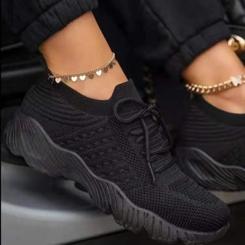 Luftdurchlässige Damen Chunky-Sneaker mit Schnürung – Saphira