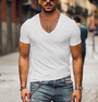 Herren T-Shirt mit V-Ausschnitt – Timo