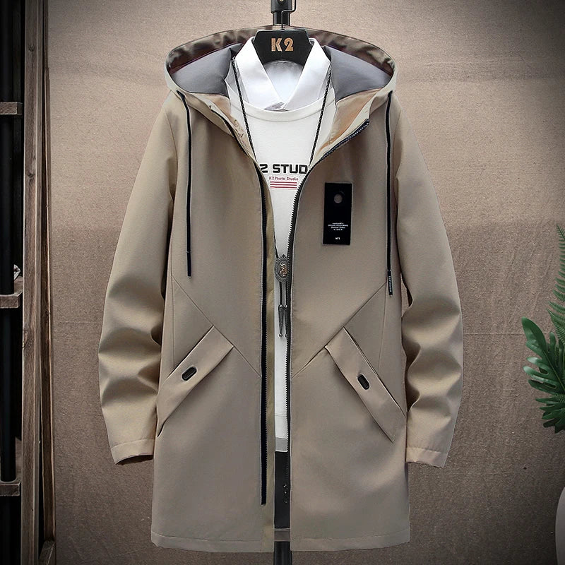 Herrenjacke mit Kapuze und langer Passform – Damian