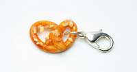 Charm Für Armband - PretzelCharm 