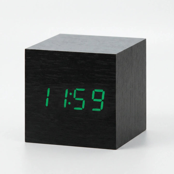 Compacte Digitale Kubusklok Met LED-Display - TimeCube
