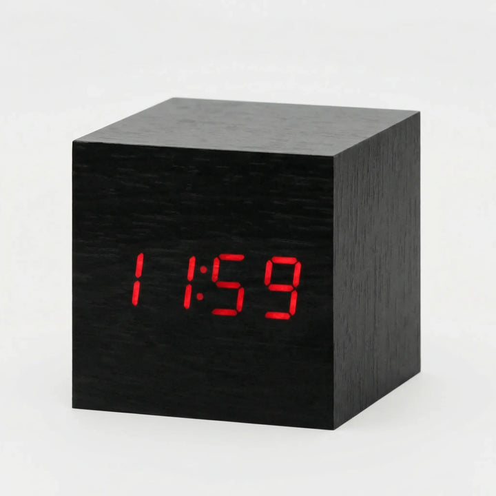 Compacte Digitale Kubusklok Met LED-Display - TimeCube
