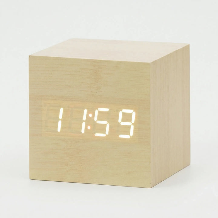 Compacte Digitale Kubusklok Met LED-Display - TimeCube
