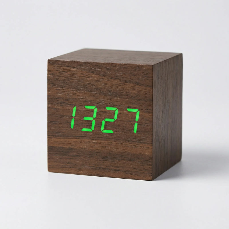 Compacte Digitale Kubusklok Met LED-Display - TimeCube