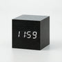 Compacte Digitale Kubusklok Met LED-Display - TimeCube