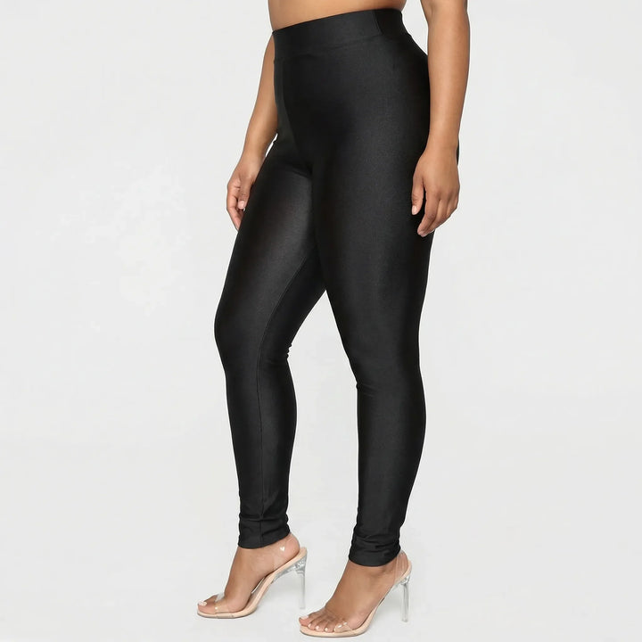 Cropped Gym Leggings In Plus Size - Mildred