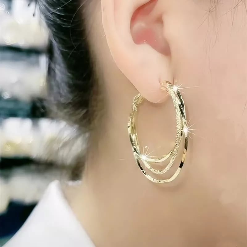 Mehrschichtige runde Creolen mit hypoallergenem Design – Elivra
