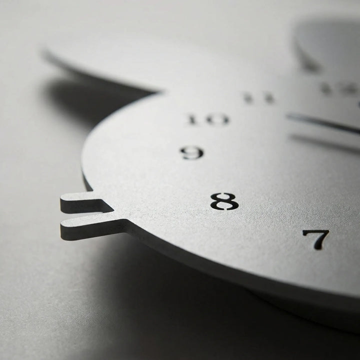 Dekorative Wanduhr In Hasenform - Bunnovelle