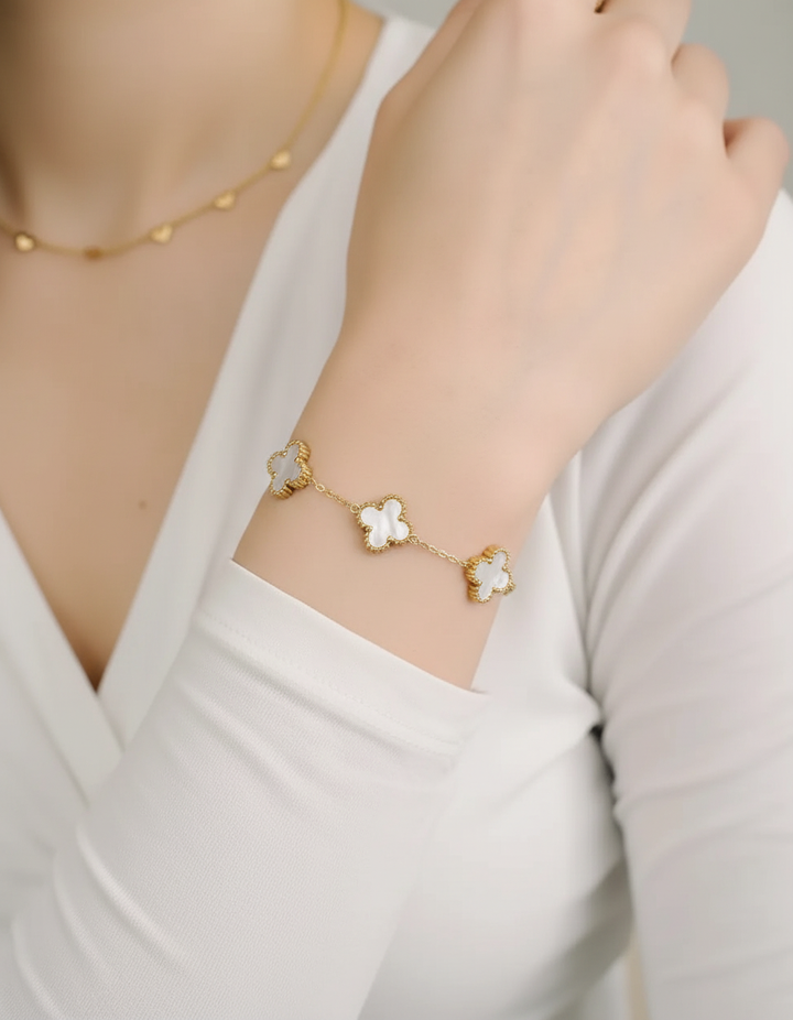 Elegantes Armreif-Design - FlowerShine 
