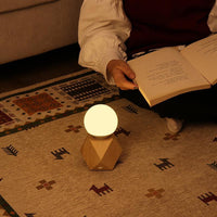 Geometric Base Bedside Lamp - Nordiqueo