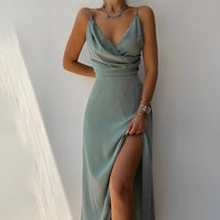 Stilvolles Spaghetti-Träger Kleid – Elara