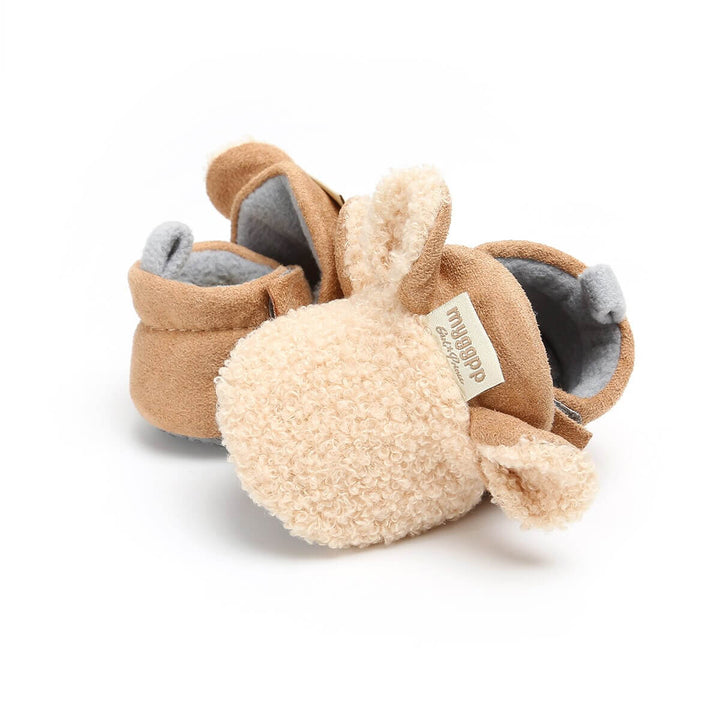 Weiche rutschfeste Lauflernschuhe für Babys mit Lamm-Motiv – Winterzauber Schrittchenwarm