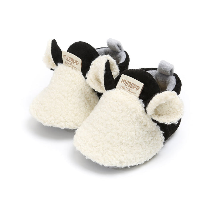 Weiche rutschfeste Lauflernschuhe für Babys mit Lamm-Motiv – Winterzauber Schrittchenwarm