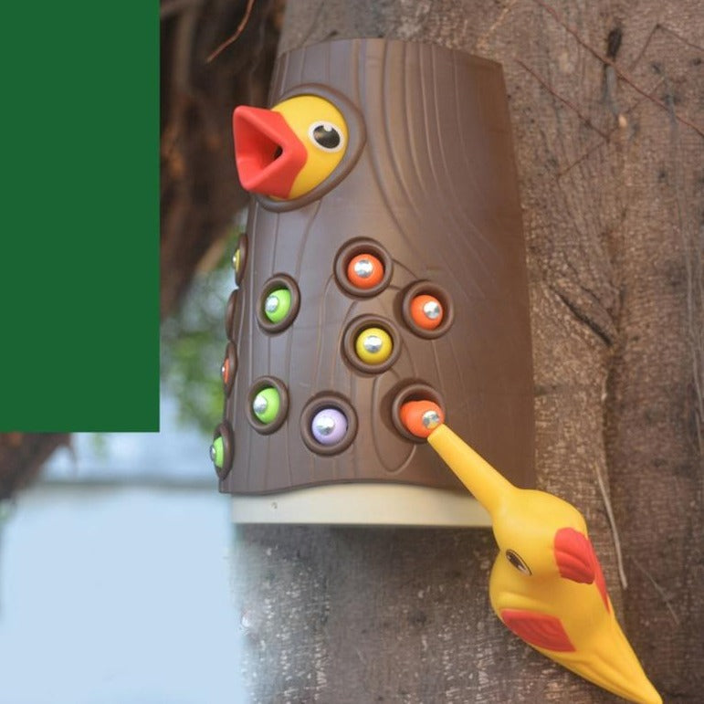 Interaktives Holzspiel – Peckaroo
