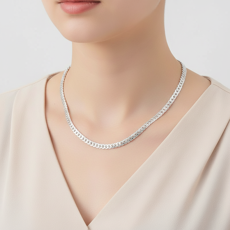 Halskette Für Frauen - SilverGleam 