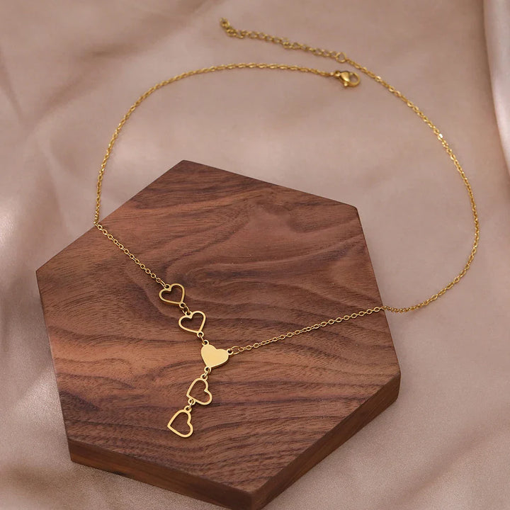 Halskette Mit Herzdesign - GlamHeart 