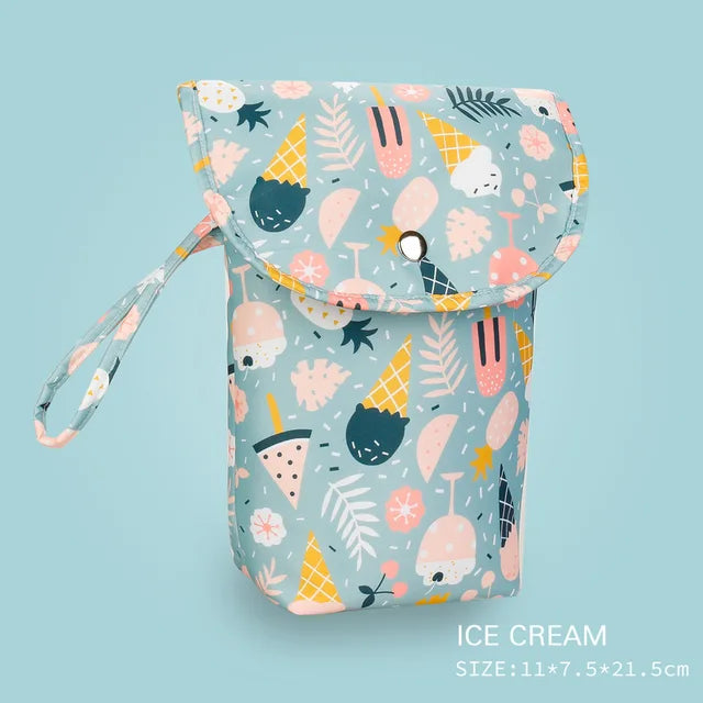 Wasserdichte Baby-Wickeltasche für unterwegs – 1+1 Gratis Aktion
