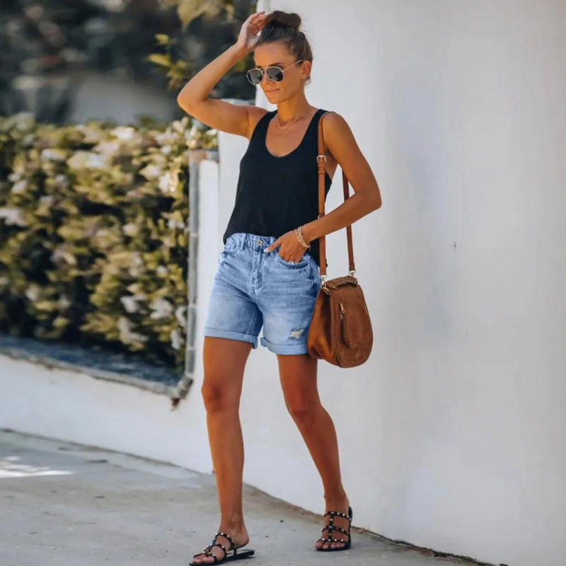 High-Waisted Denim Shorts With A Worn-In Look - Molly