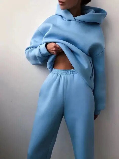 Damen-Kapuzenpulli- und Jogginghosen-Set aus Fleece – Herbstzauber von Marivelle