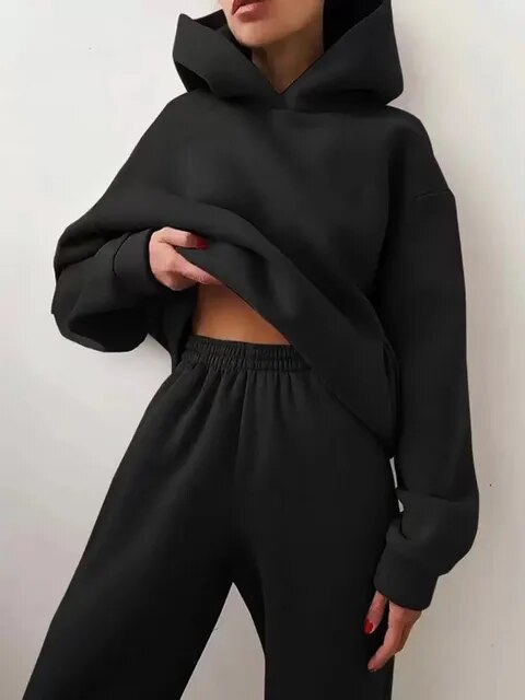 Damen-Kapuzenpulli- und Jogginghosen-Set aus Fleece – Herbstzauber von Marivelle