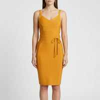 Knieumspielendes Figurbetontes Kleid - Alena