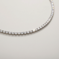 Kristallbesetzte Halskette - CrystalNecklace 