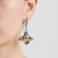 Kristallohrringe Mit Bienenmotiv - BeeGlamour 