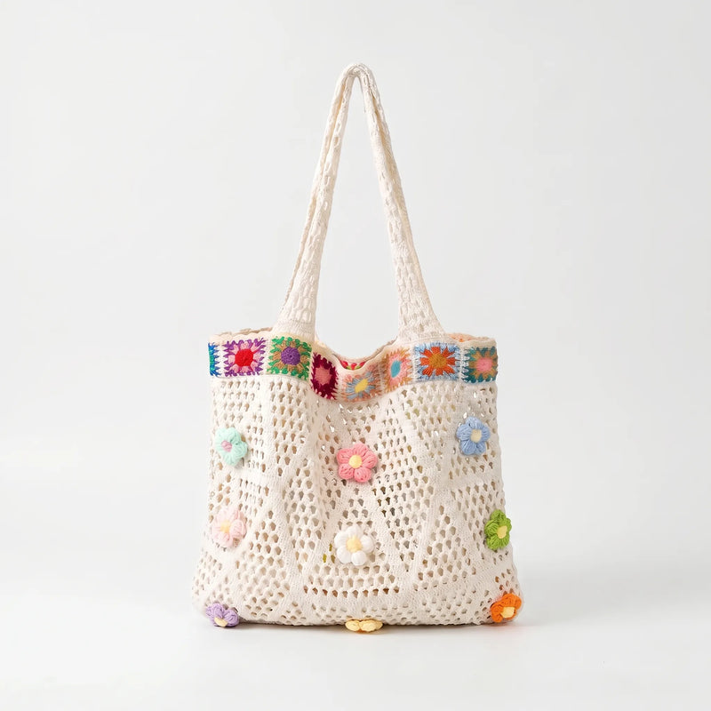 Legere Häkeltasche Mit Blumendetails - Florinta