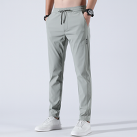Leichte Jogginghose - Stefan