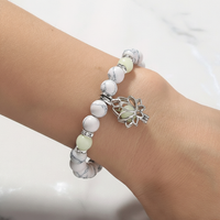 Leuchtendes Perlenarmband - GlowLotus