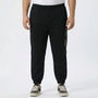 Locker Sitzende Sporthose Herren - Jason