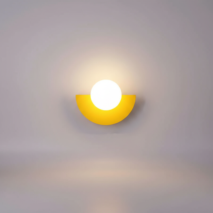 Metall Halbmond Wandlampe - HalbGlow