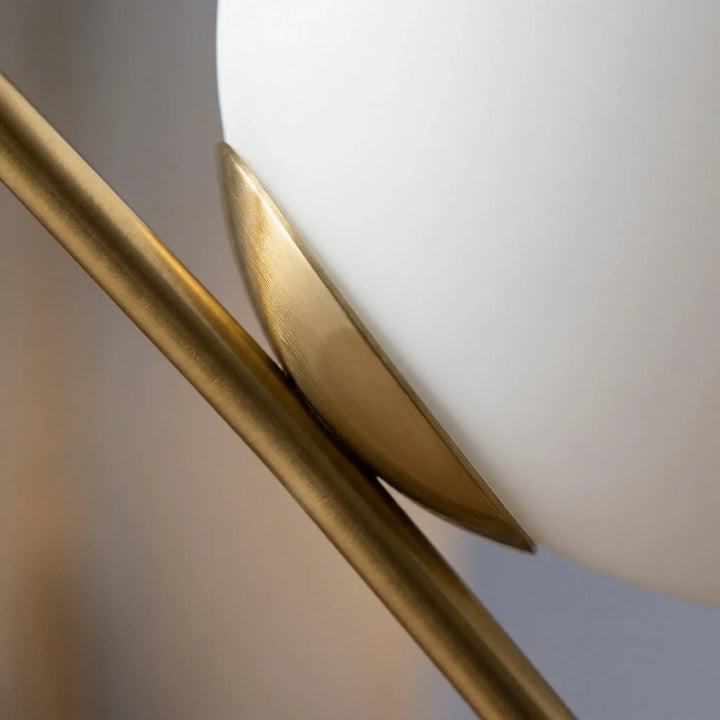 Minimalist Globe Table Lamp -  Sphelos