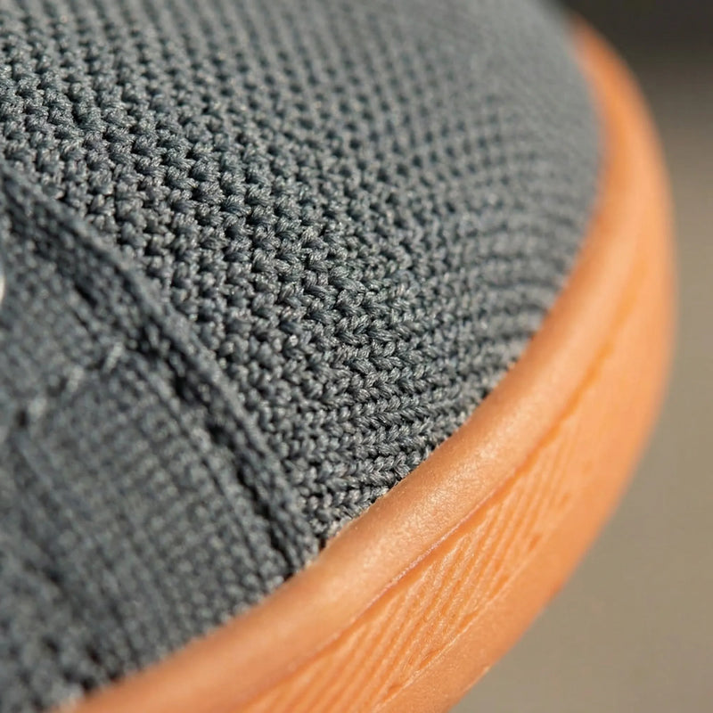 Minimalistische Barefoot Sneaker Met Vlakke Zool - Clark