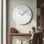 Minimalistische Runde Wanduhr - Nordellia