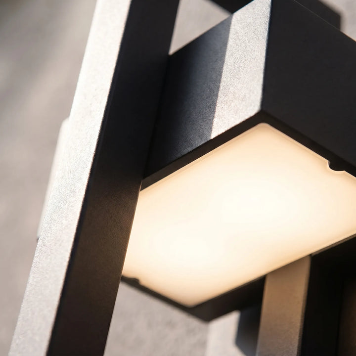 Modern LED Outdoor Wall Light -  Duskarel