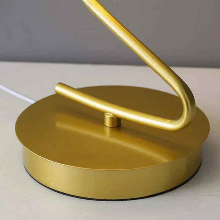 Moderne LED Tischlampe - LumiFlutter